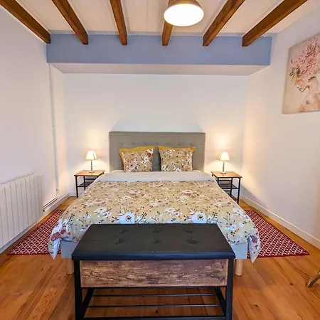 Maison Spacieuse Avec Piscine Chauffee, Jardin Clos, Terrasses, Cheminee, Et Equipements Bebe Inclus. - Fr-1-653-183 Pereuil