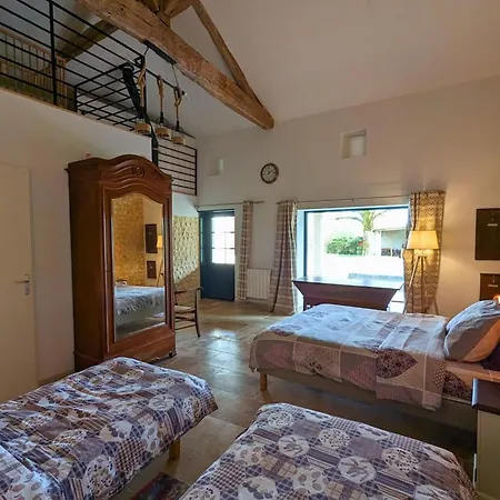 Maison Spacieuse Avec Piscine Chauffee, Jardin Clos, Terrasses, Cheminee, Et Equipements Bebe Inclus. - Fr-1-653-183 Ferienhaus *