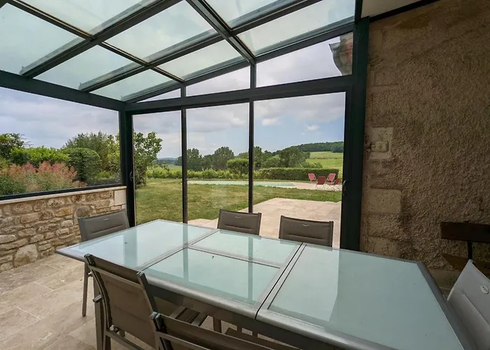 Maison Spacieuse Avec Piscine Chauffee, Jardin Clos, Terrasses, Cheminee, Et Equipements Bebe Inclus. - Fr-1-653-183 بيت للعطل